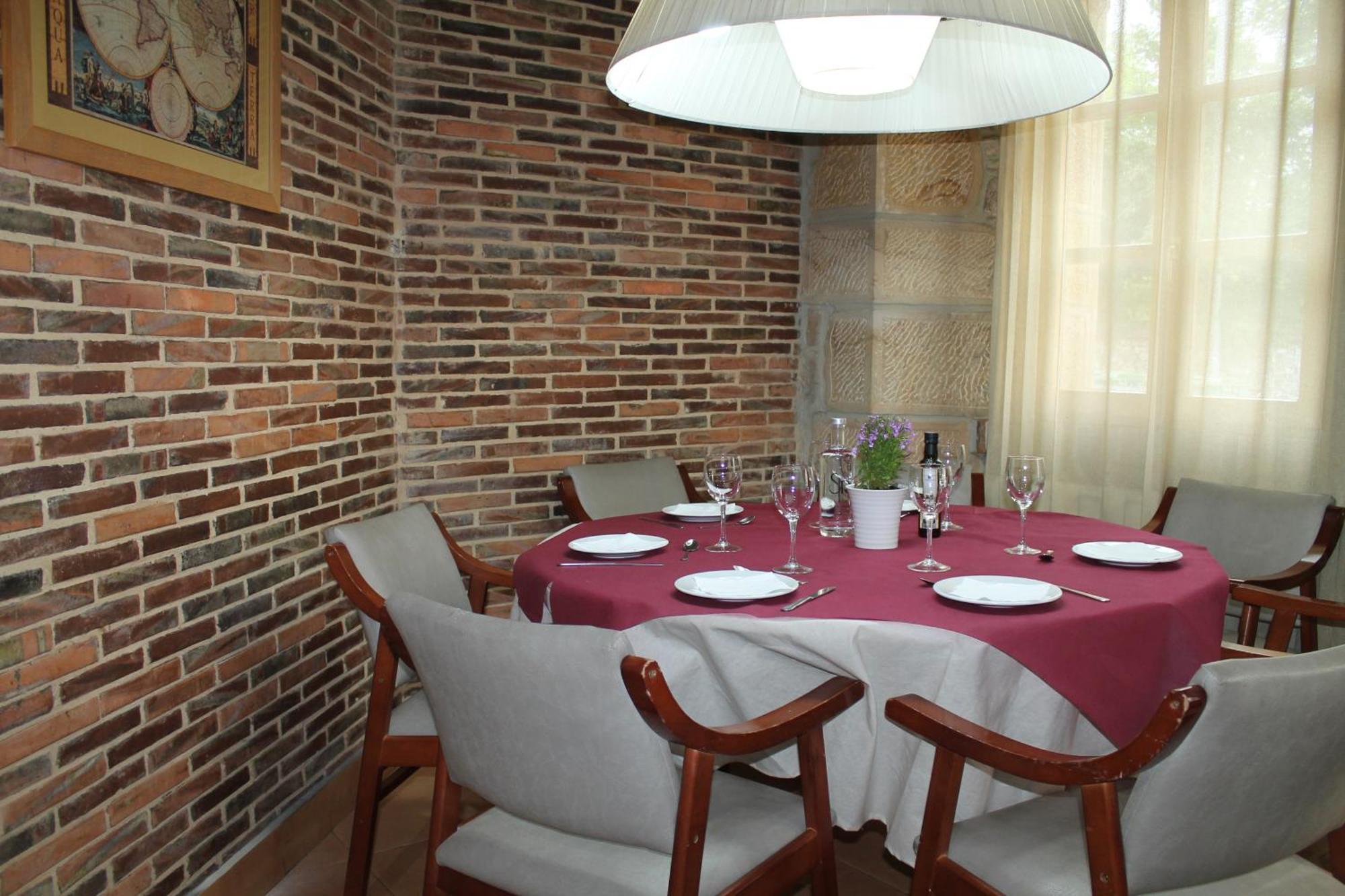 Hotel San Roque Reinosa Kültér fotó