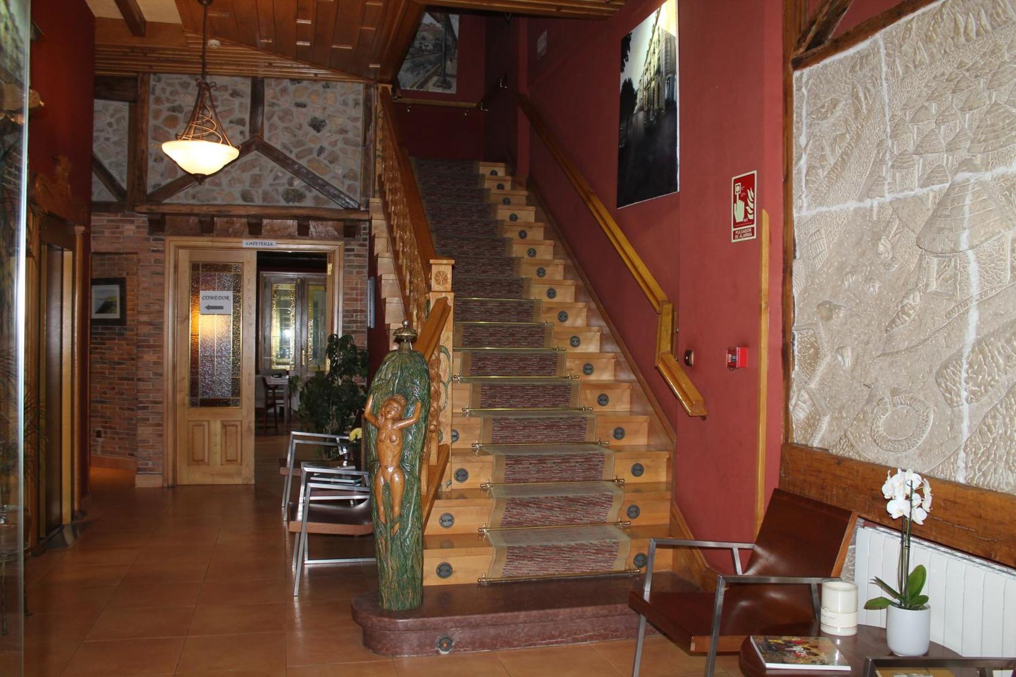 Hotel San Roque Reinosa Kültér fotó