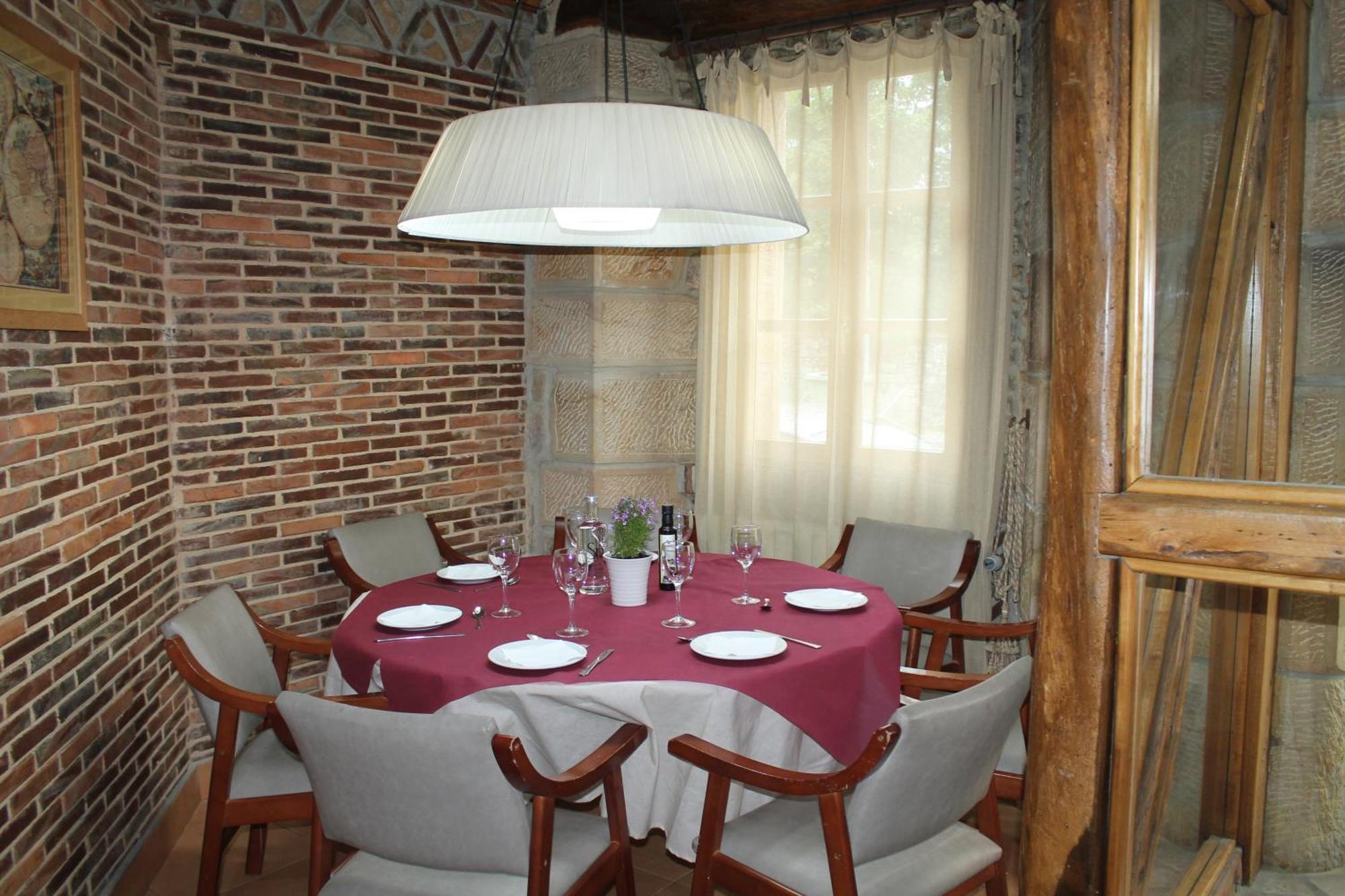 Hotel San Roque Reinosa Kültér fotó