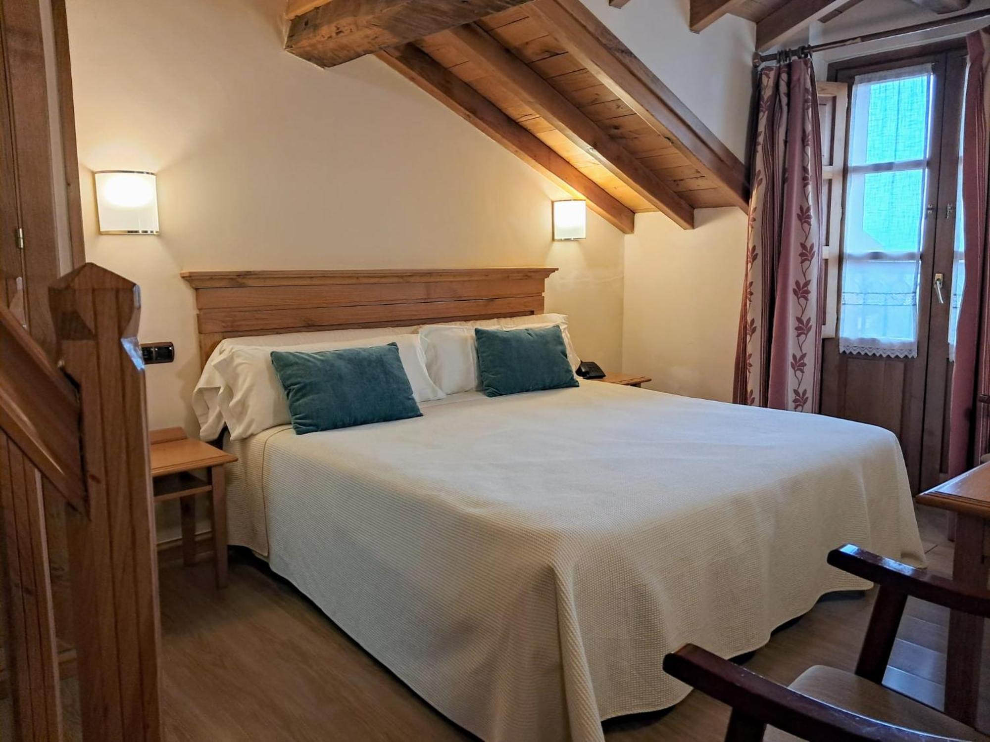 Hotel San Roque Reinosa Kültér fotó