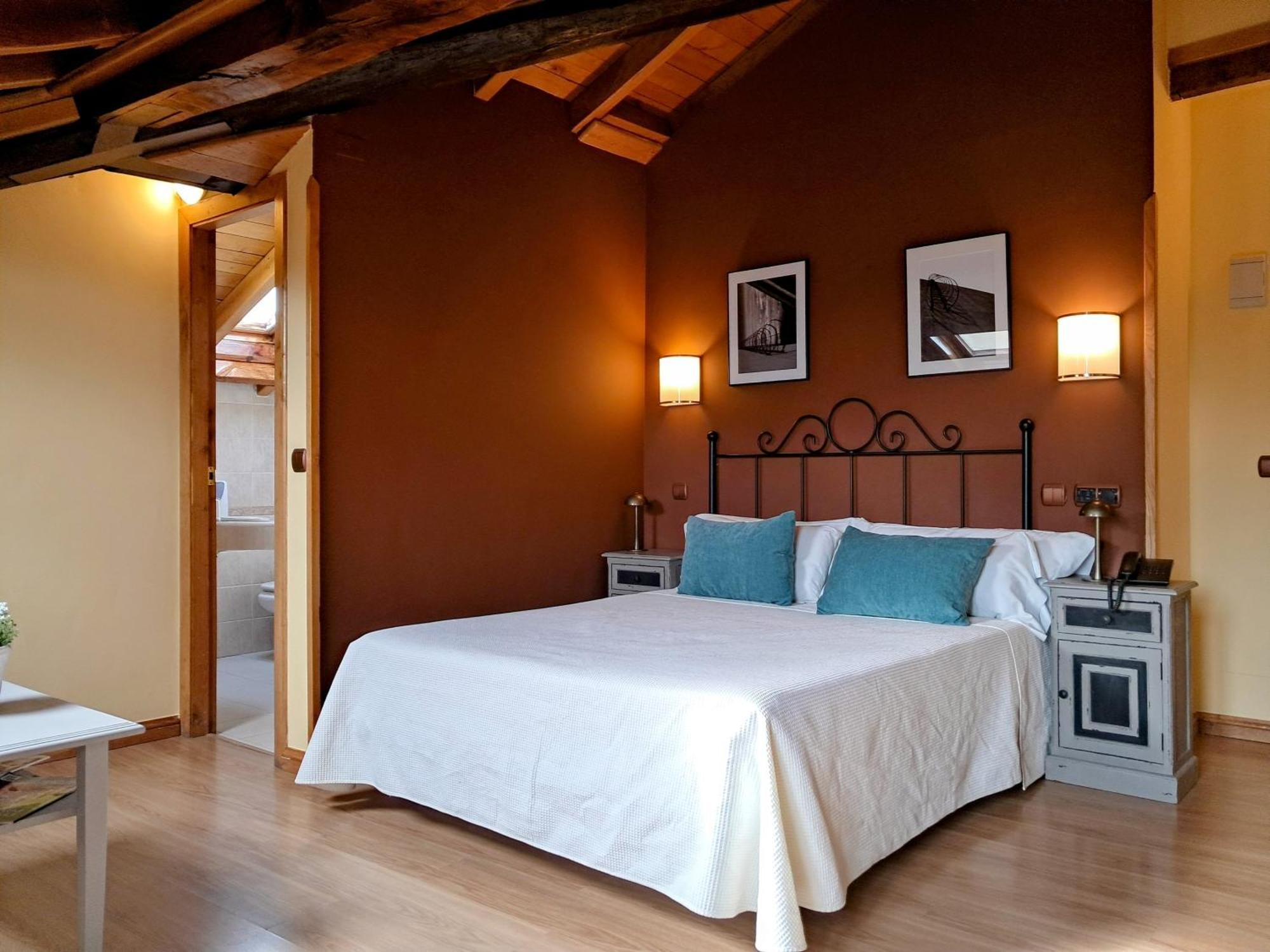 Hotel San Roque Reinosa Kültér fotó